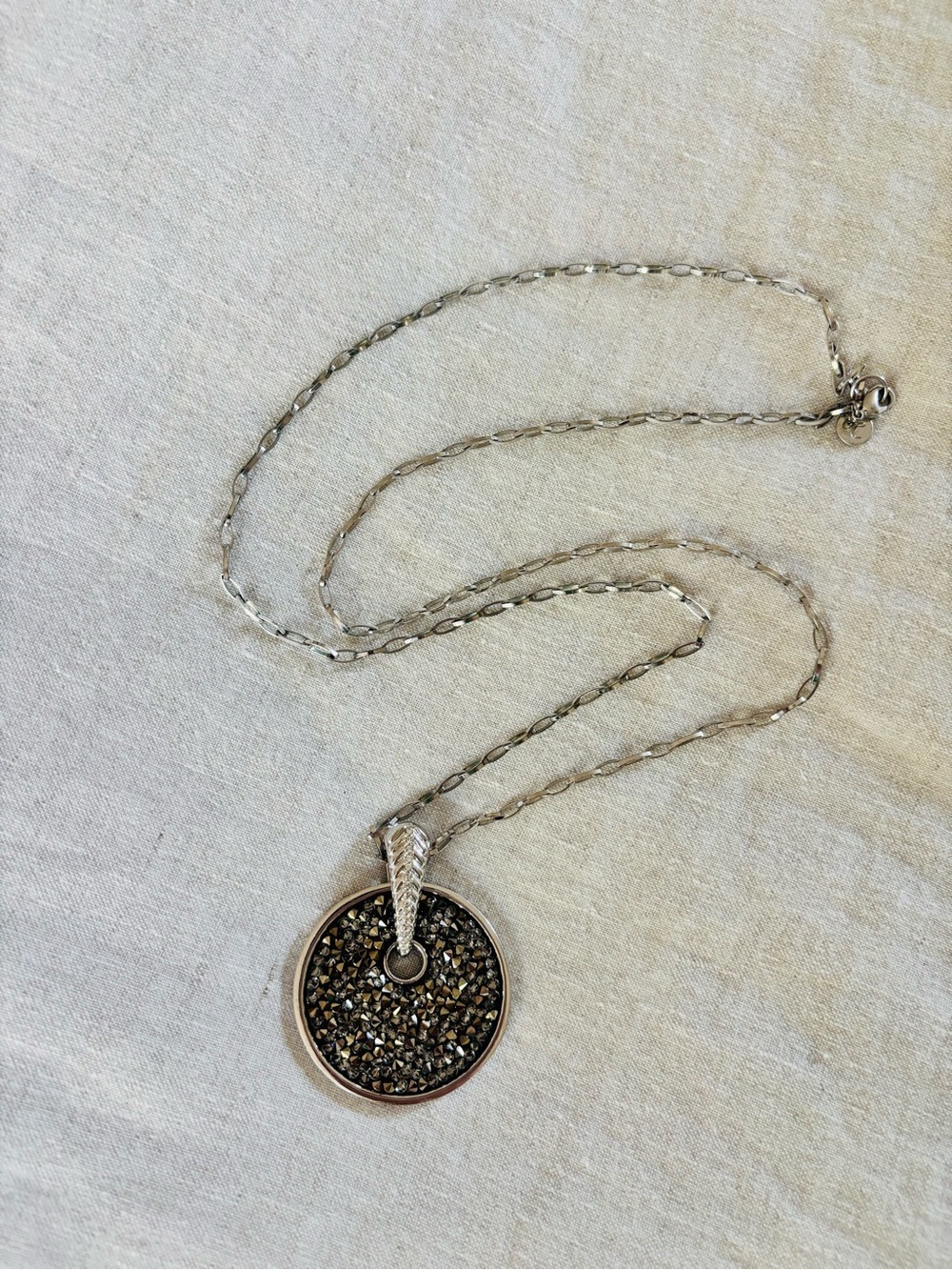 Touchstone Swarovski Pendant Necklace 24” silver chain - Women Jewelry - Picture 6 of 7